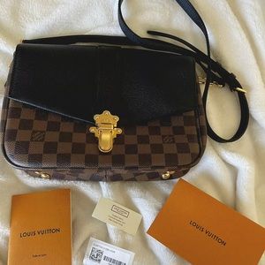 SOLD! NWT LOUIS VUITTON CLAPTON BAG BLACK DAMIER EBENE LOGO - MADE IN FRANCE